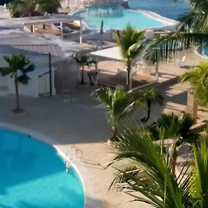 En Sol Dominicus Solo Adultos Проживание в семье