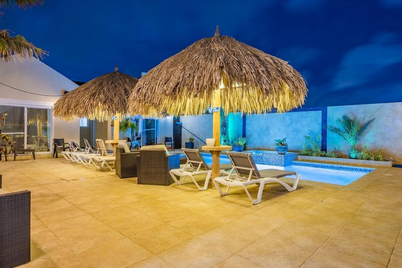 Golden Villas Палм Бич