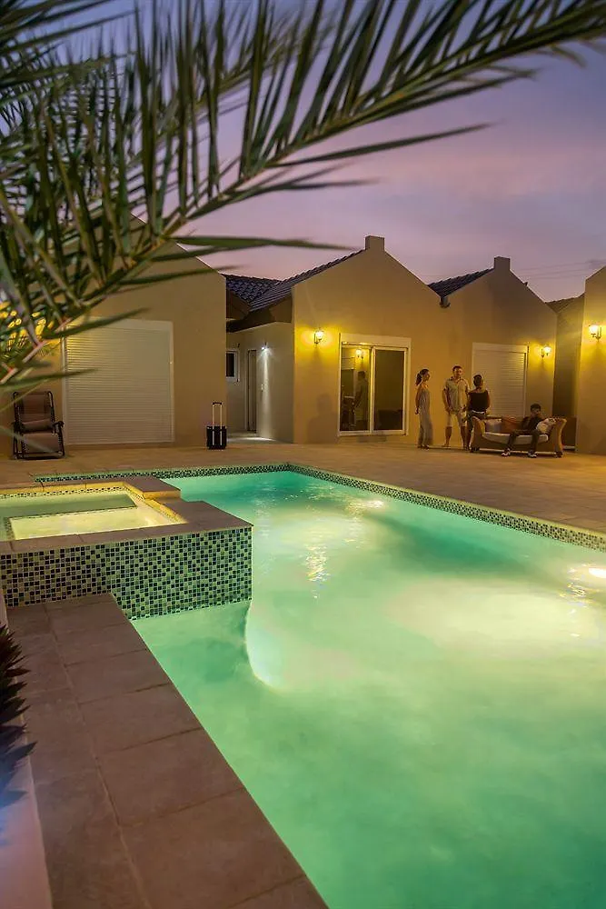 Апартаменты Golden Villas Палм Бич